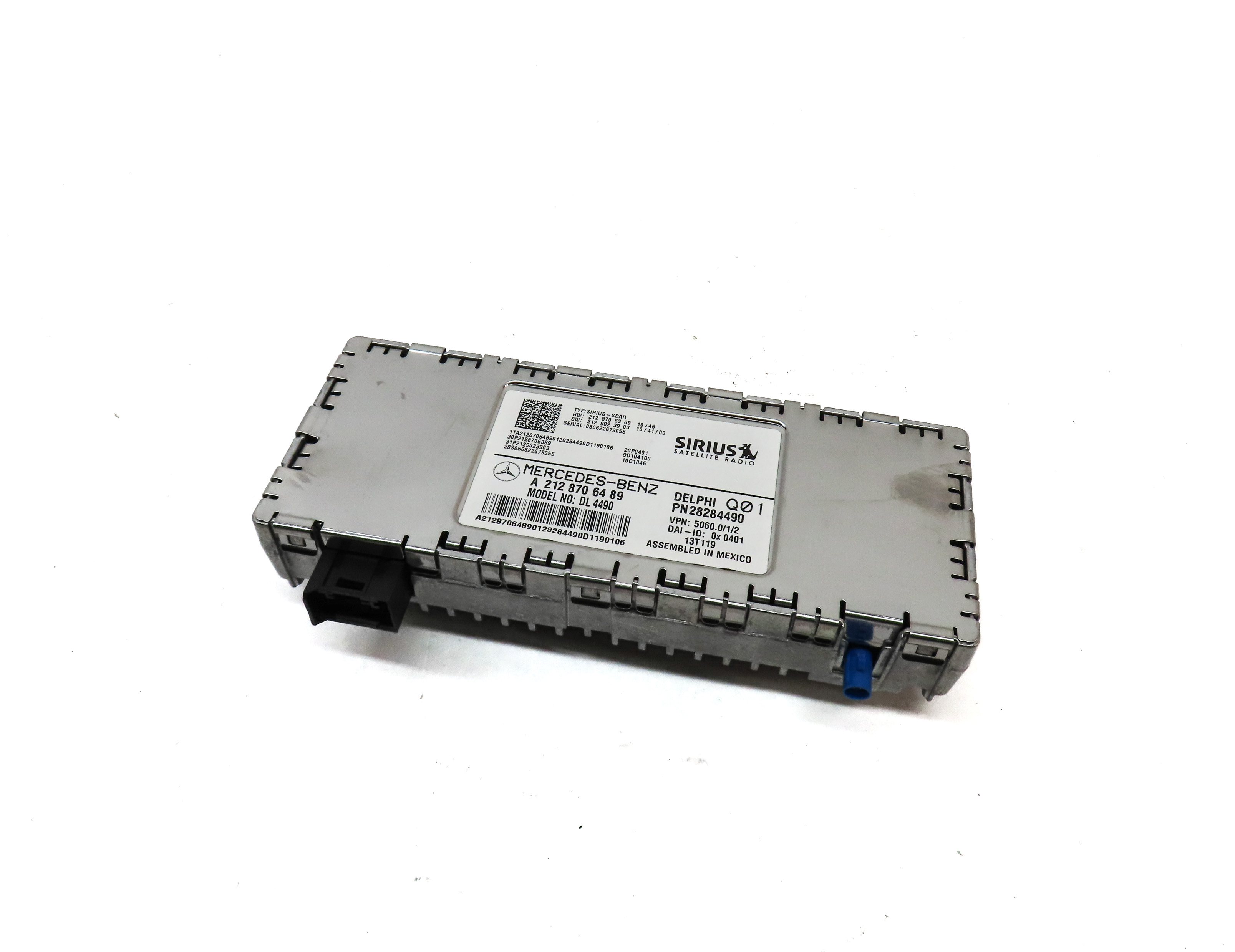 2013 MERCEDES GL450 (X166) SIRIUS SATELLITE RADIO CONTROL MODULE — exact item pictured